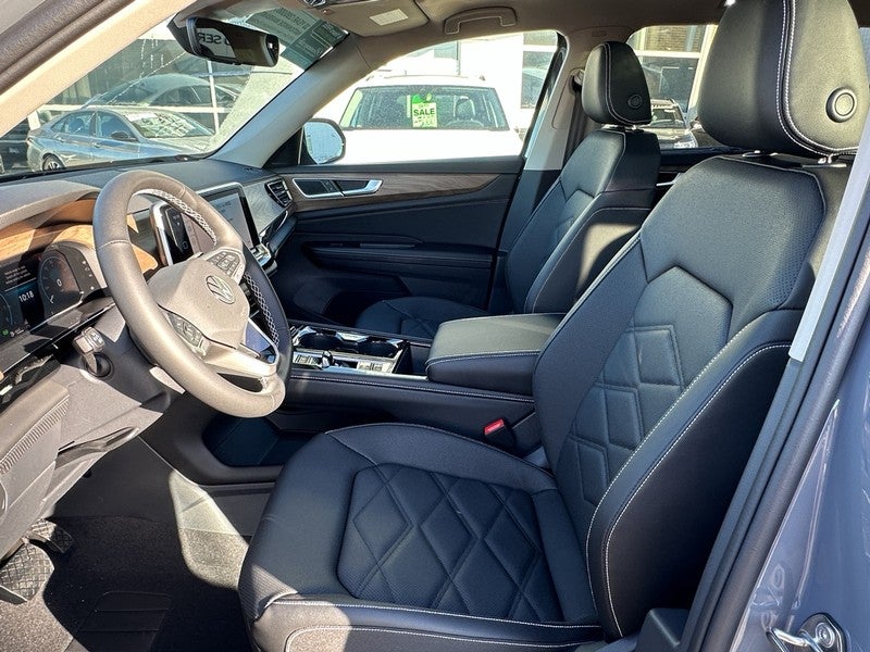 2026 Volkswagen Atlas 2.0T SE w/Technology 4MOTION