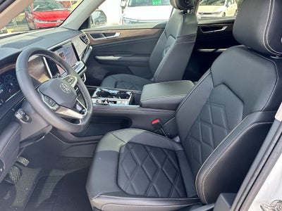 2026 Volkswagen Atlas 2.0T SE w/Technology 4MOTION