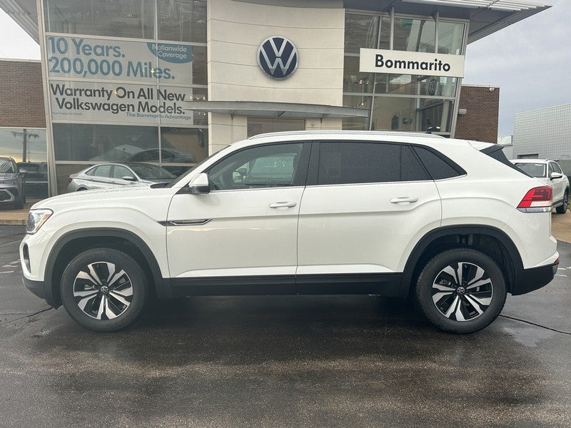 2026 Volkswagen Atlas Cross Sport 2.0T SE 4MOTION