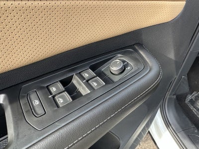 2026 Volkswagen Atlas Cross Sport 2.0T SE 4MOTION