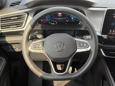2026 Volkswagen Atlas Cross Sport 2.0T SE w/Technology FWD