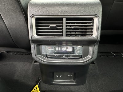 2026 Volkswagen Atlas 2.0T SE w/Technology FWD