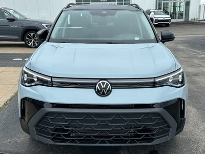 2026 Volkswagen Taos SE Black FWD