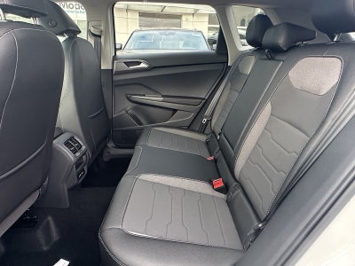 2026 Volkswagen Taos SE Black FWD