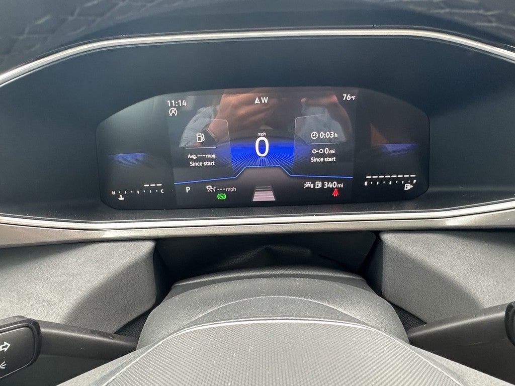 2026 Volkswagen Taos SE Black FWD