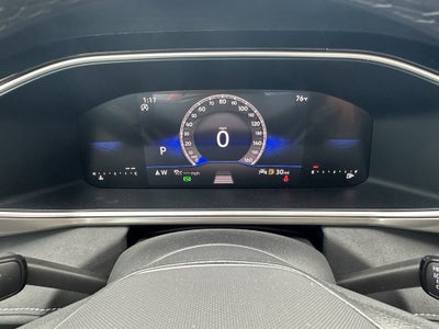2026 Volkswagen Taos SE Black FWD
