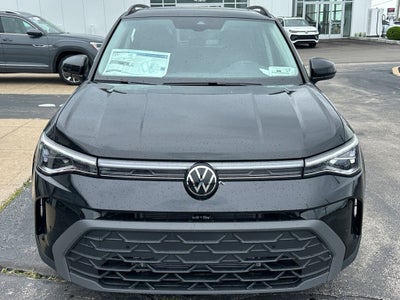 2026 Volkswagen Taos SE Black FWD