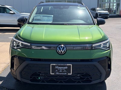2026 Volkswagen Taos SE Black FWD