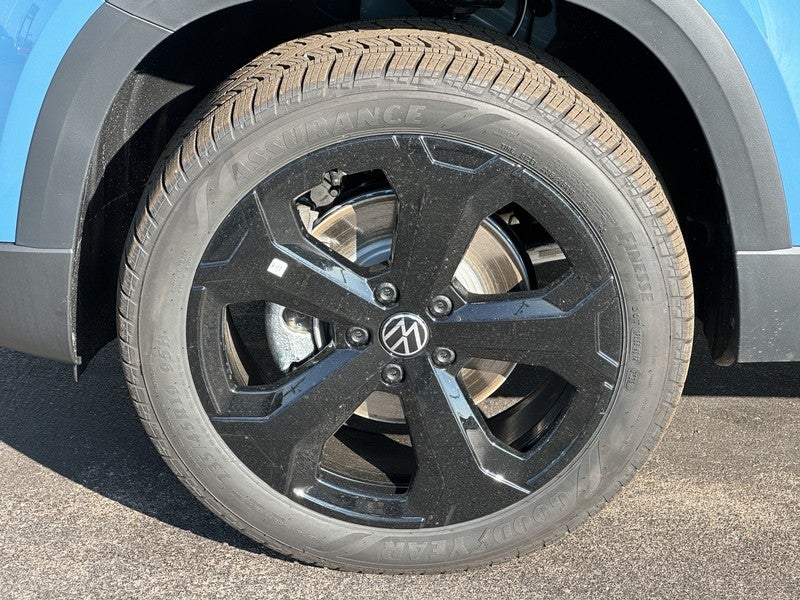 2026 Volkswagen Taos SEL 4MOTION