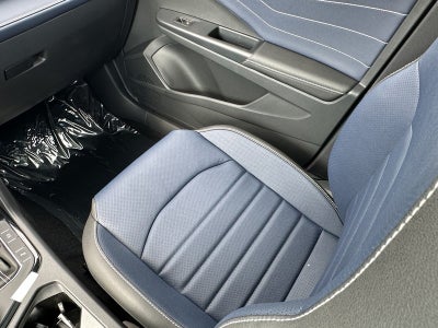 2025 Volkswagen Taos SEL 4MOTION