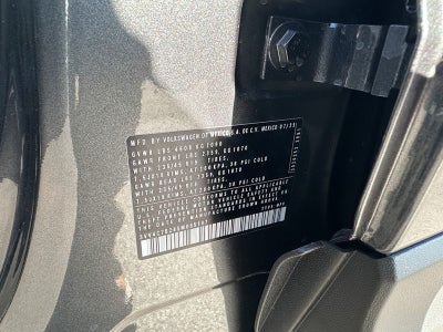 2025 Volkswagen Taos SEL 4MOTION