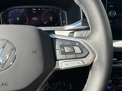 2025 Volkswagen Taos SEL 4MOTION