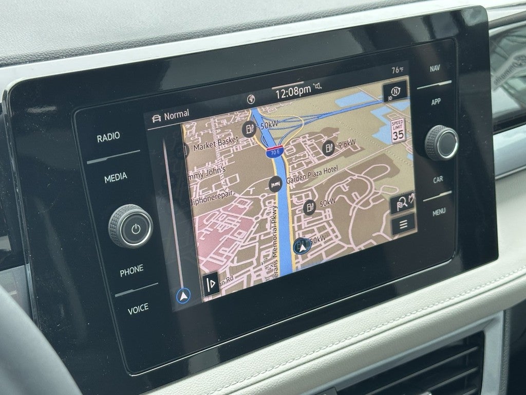 2026 Volkswagen Taos SEL 4MOTION