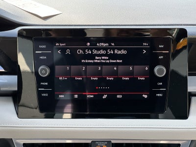 2025 Volkswagen Taos SEL 4MOTION