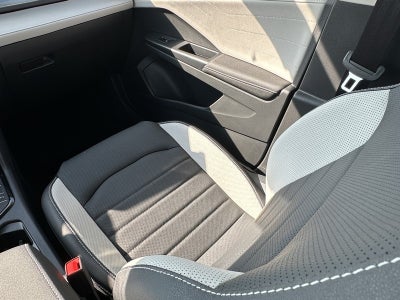 2025 Volkswagen Taos SEL 4MOTION