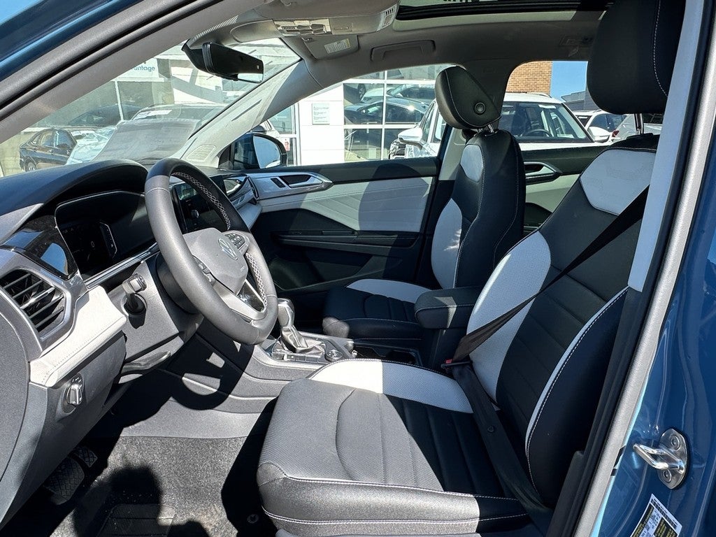 2026 Volkswagen Taos SEL 4MOTION