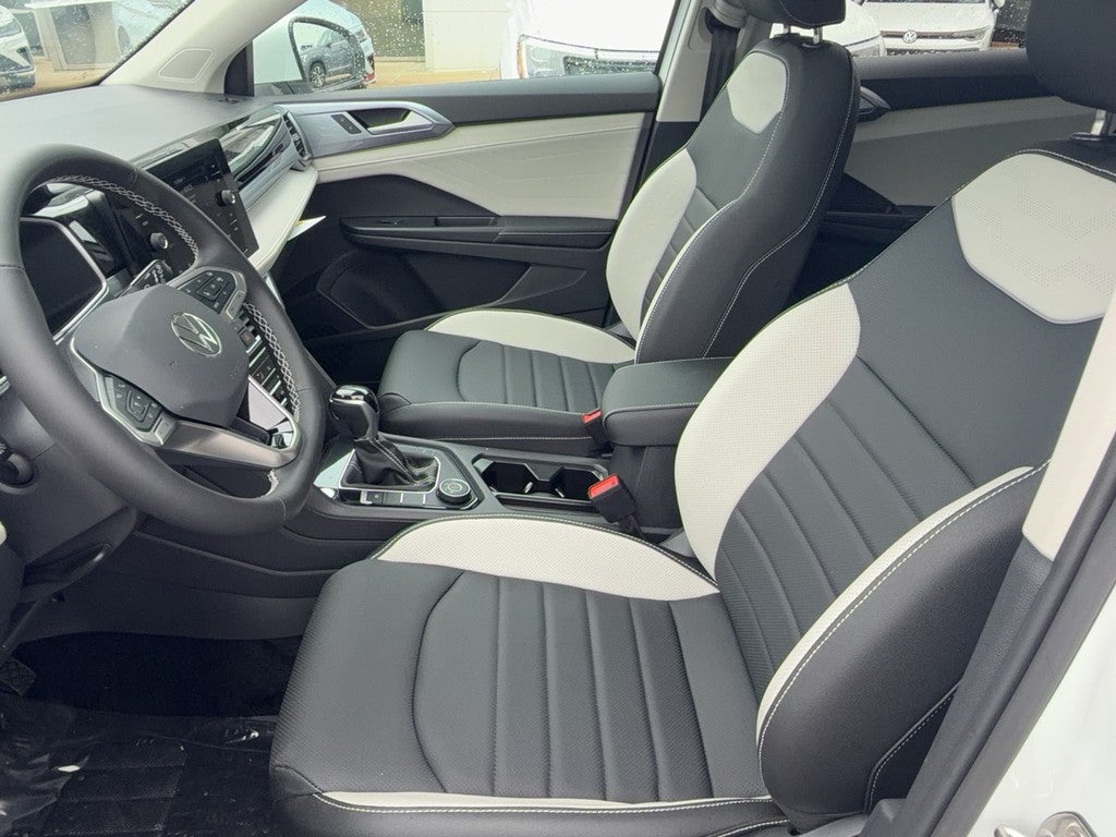 2026 Volkswagen Taos SEL 4MOTION