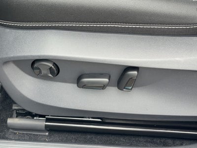 2026 Volkswagen Taos SEL 4MOTION
