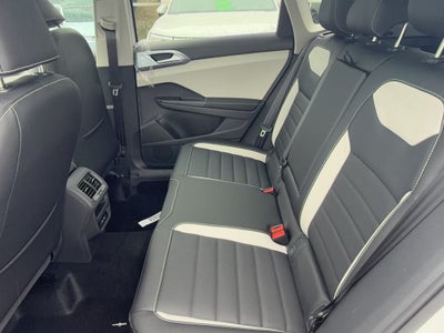 2026 Volkswagen Taos SEL 4MOTION