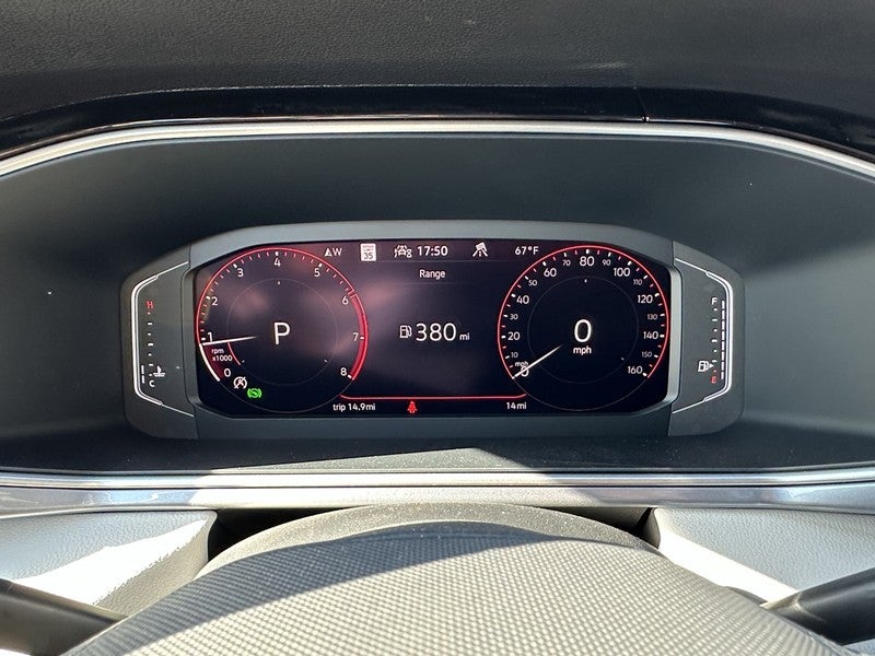 2025 Volkswagen Taos SEL 4MOTION