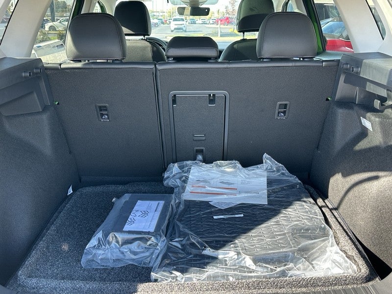 2025 Volkswagen Taos SEL 4MOTION