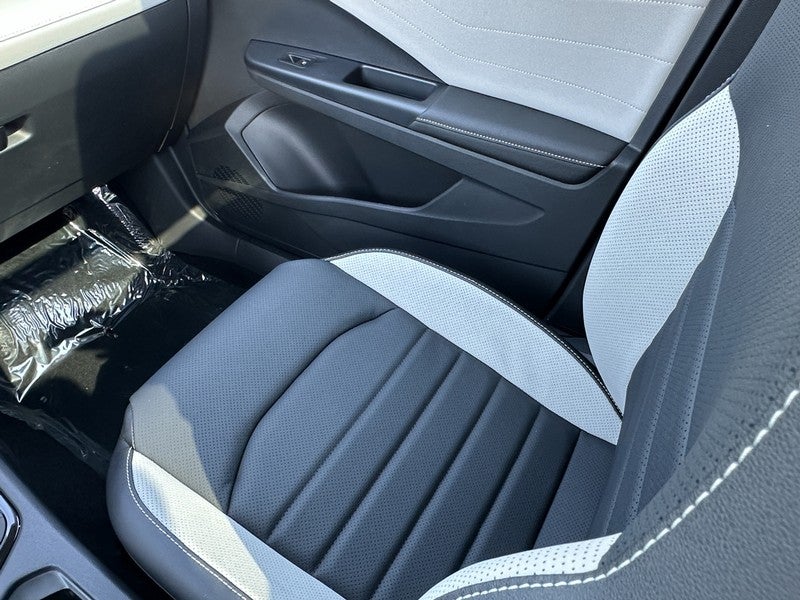 2025 Volkswagen Taos SEL 4MOTION