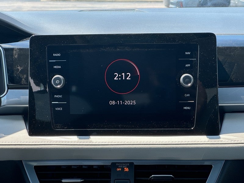 2025 Volkswagen Taos SEL 4MOTION