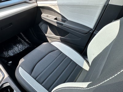 2025 Volkswagen Taos SEL 4MOTION