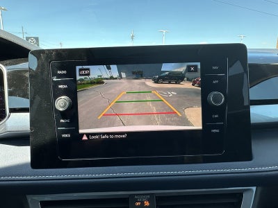 2025 Volkswagen Taos SEL 4MOTION