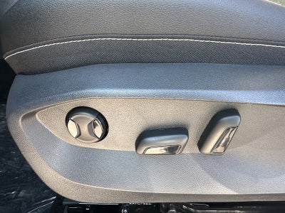 2026 Volkswagen Taos SEL 4MOTION