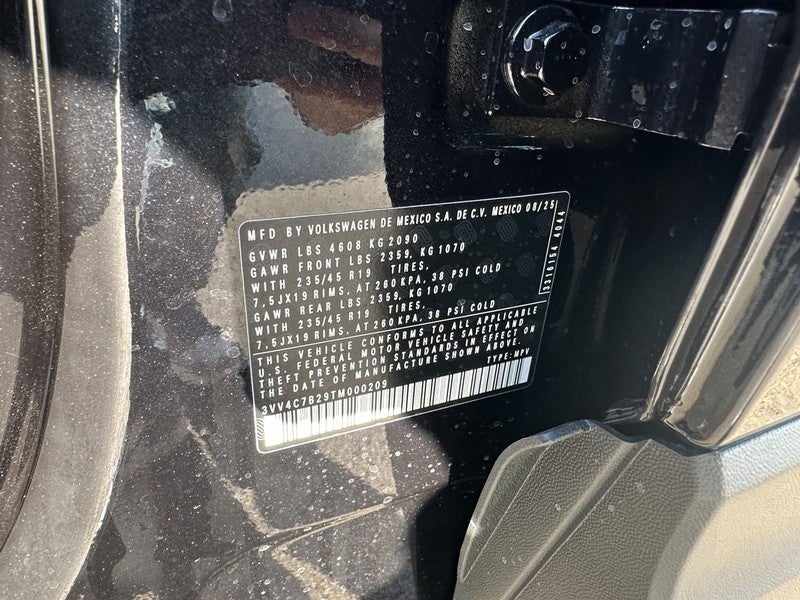 2026 Volkswagen Taos SEL 4MOTION