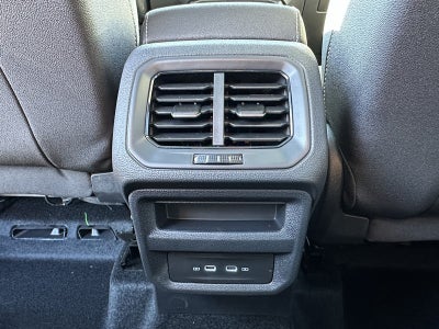 2026 Volkswagen Taos SEL 4MOTION