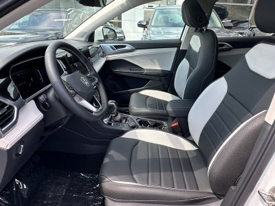 2025 Volkswagen Taos SEL 4MOTION