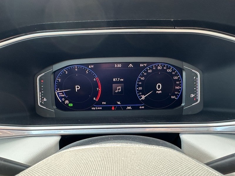 2025 Volkswagen Taos SEL 4MOTION