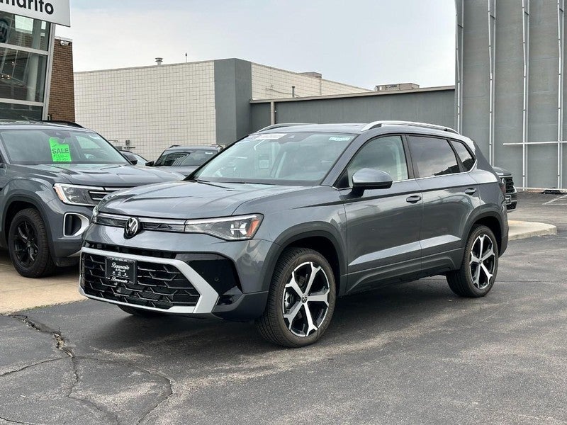 2025 Volkswagen Taos SEL 4MOTION