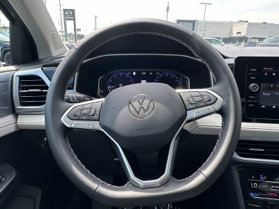 2025 Volkswagen Taos SEL 4MOTION