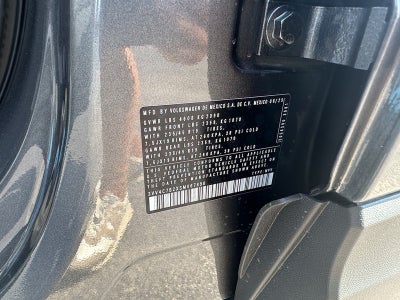 2025 Volkswagen Taos SEL 4MOTION