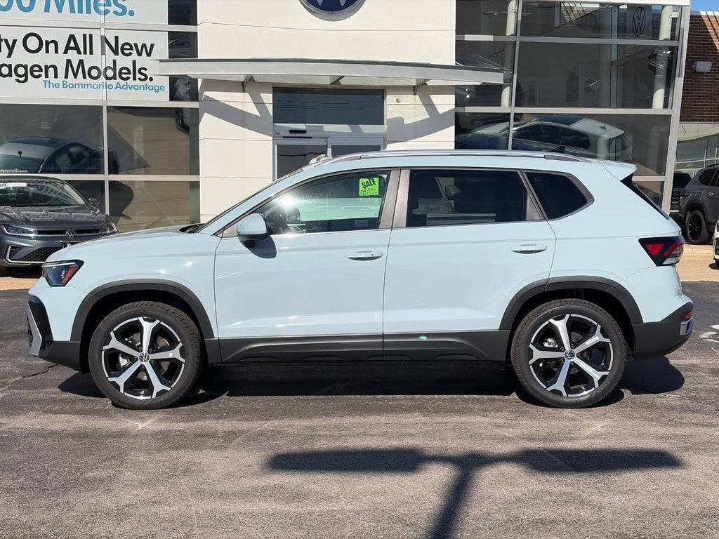 2027 Volkswagen Taos SEL 4MOTION