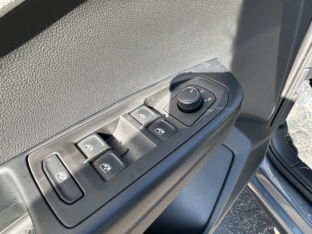 2026 Volkswagen Taos S FWD