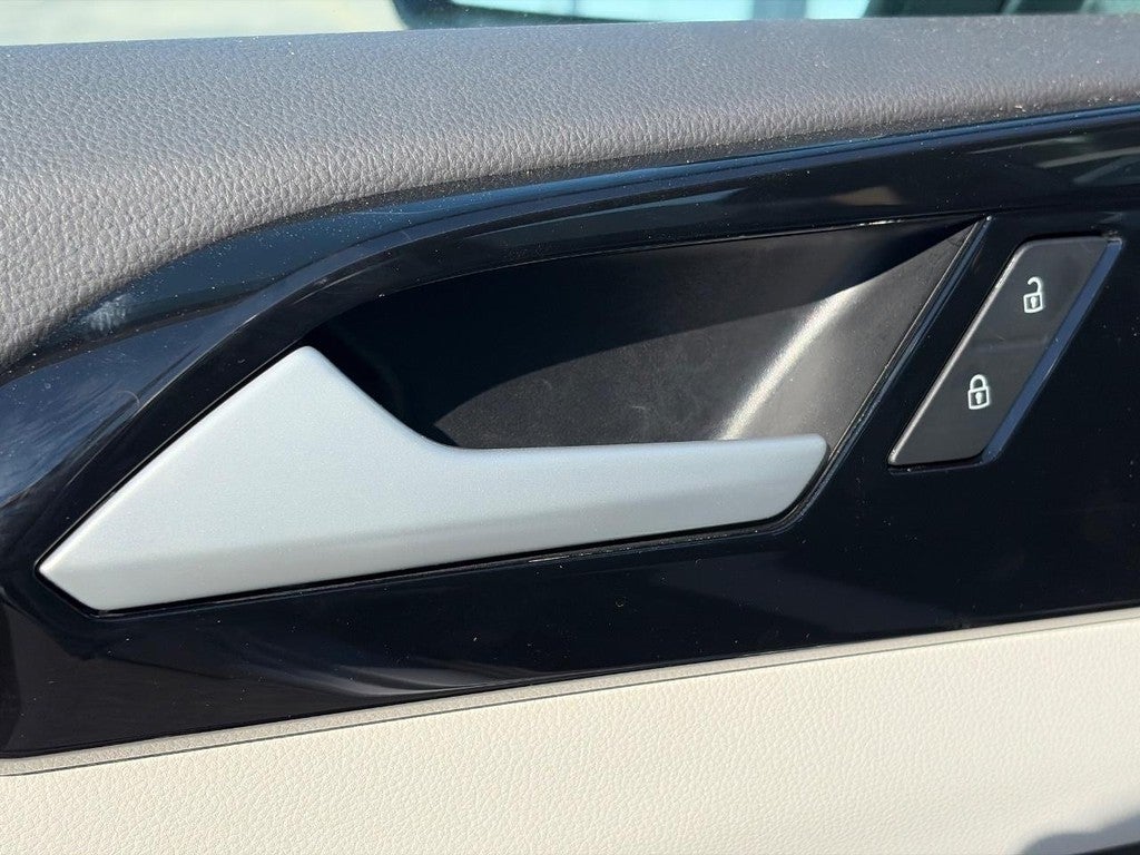 2027 Volkswagen Taos S FWD