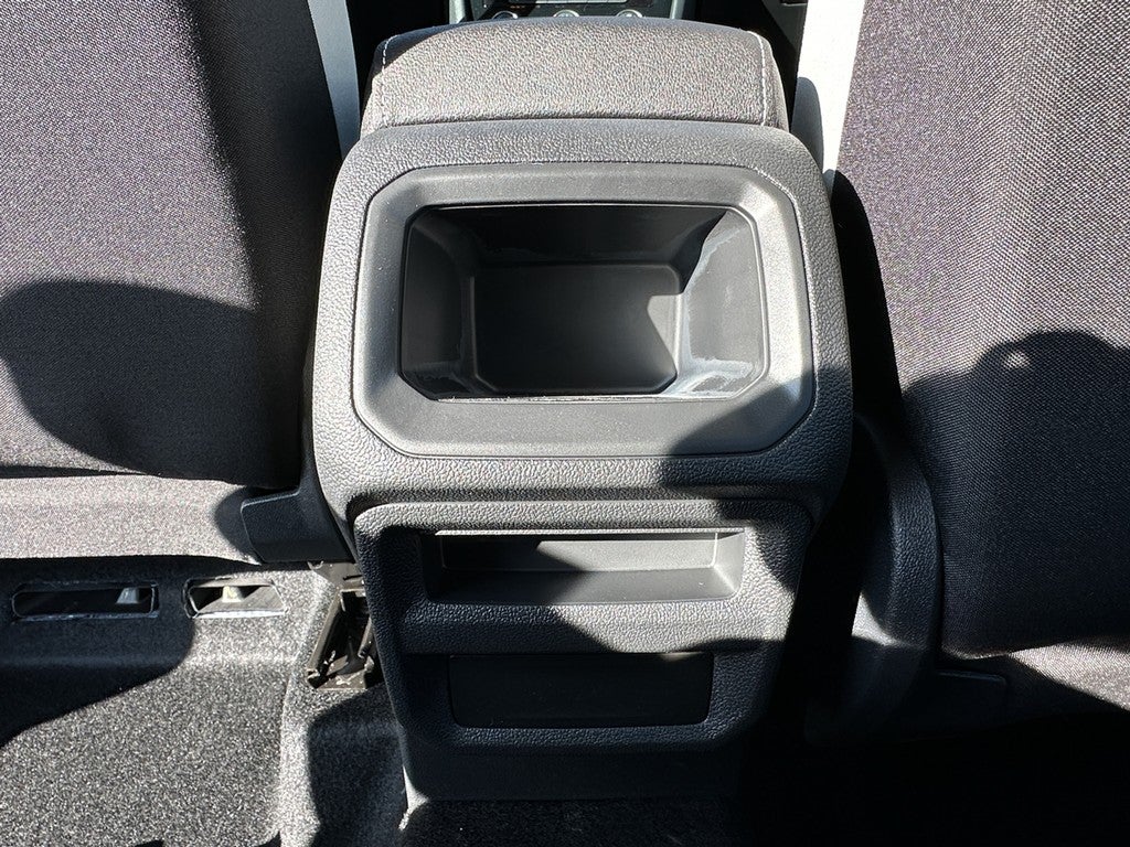 2026 Volkswagen Taos S 4MOTION