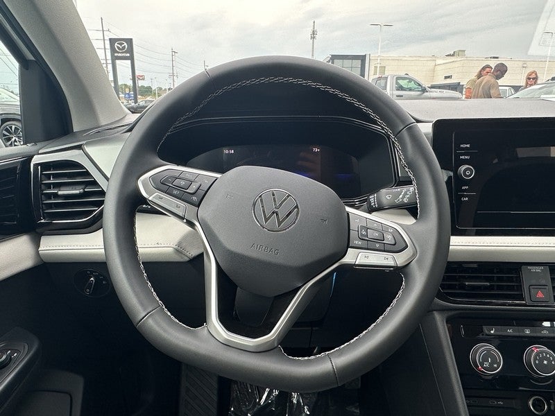 2025 Volkswagen Taos S 4MOTION