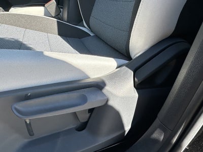 2026 Volkswagen Taos S 4MOTION