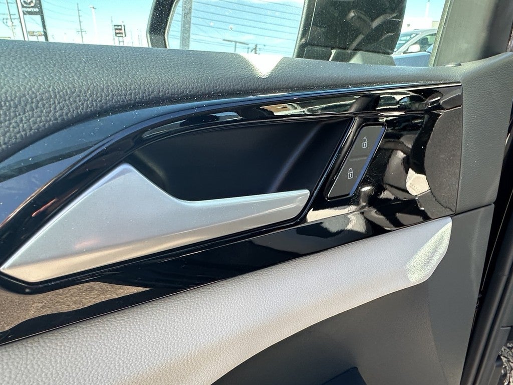 2026 Volkswagen Taos S 4MOTION