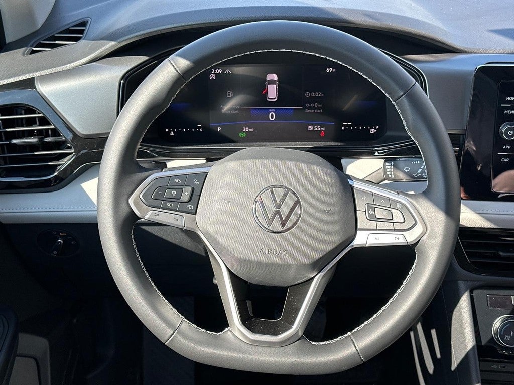 2026 Volkswagen Taos S 4MOTION