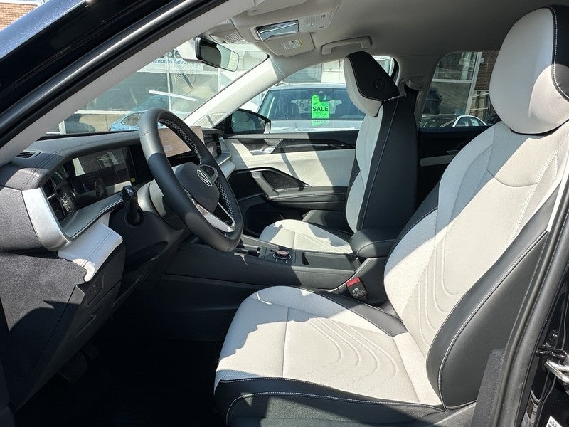 2025 Volkswagen Tiguan 2.0T SE 4MOTION