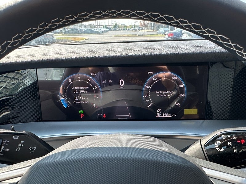 2025 Volkswagen Tiguan 2.0T SE 4MOTION