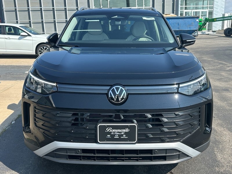 2025 Volkswagen Tiguan 2.0T SE 4MOTION