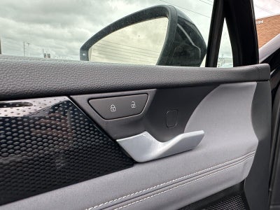 2025 Volkswagen Tiguan 2.0T SE 4MOTION