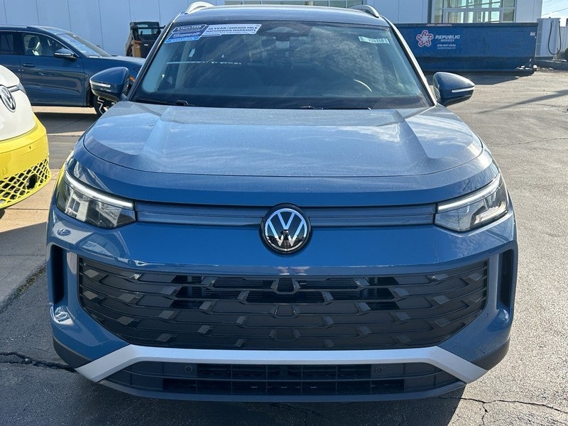 2025 Volkswagen Tiguan 2.0T SE 4MOTION